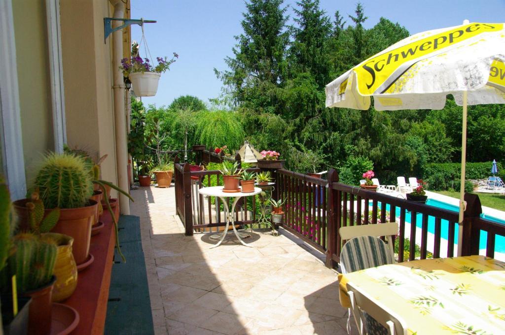 La Bonne Auberge Frayssinet Esterno foto